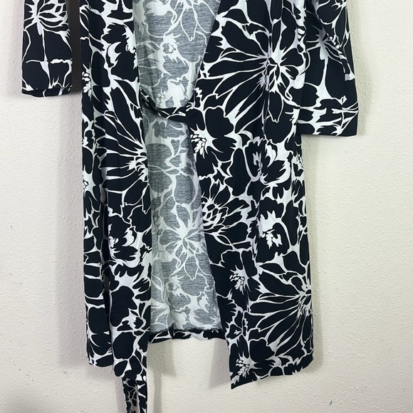 Diane Von Furtstenberg Julian Dahlia black white cotton/silk wrap dress sz 8 - Picture 3 of 10